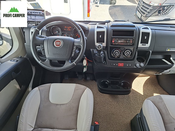 Pilote C700S "Alkovebil reg. for 6 personer" 7 of 21