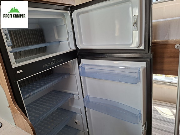 Pilote C700S "Alkovebil reg. for 6 personer" 17 of 21