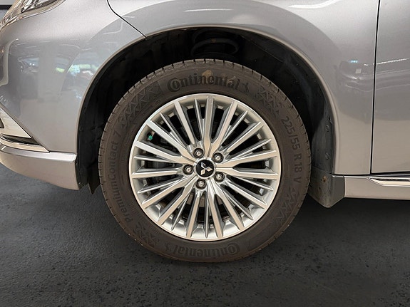 Mitsubishi Outlander 9 of 30