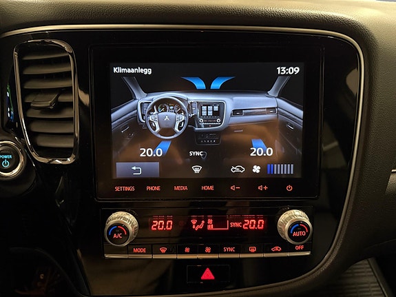 Mitsubishi Outlander 21 of 30