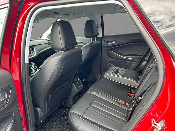 Opel Grandland X 19 of 30