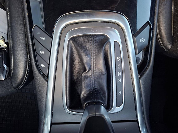 Ford S-MAX 28 of 30