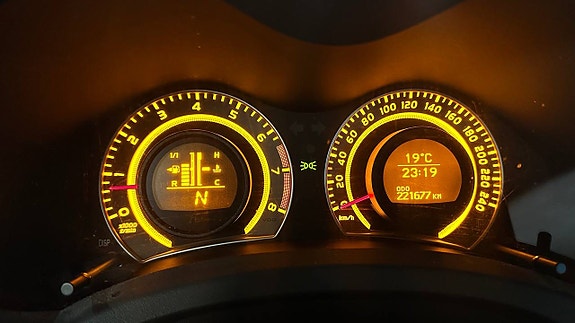 Toyota Auris 14 of 21