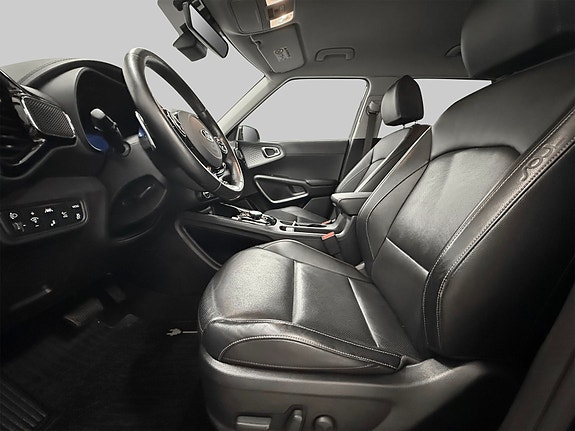 Kia e-Soul 12 of 26