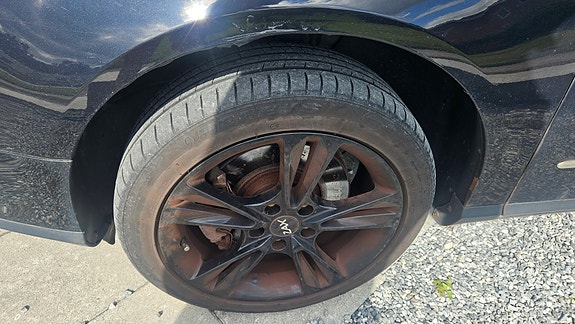 Volkswagen Passat 6 of 16
