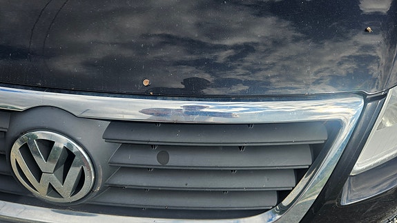 Volkswagen Passat 13 of 16
