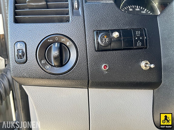 Mercedes-Benz Sprinter 17 of 30