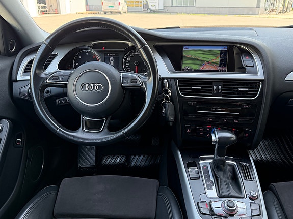 Audi A4 allroad 19 of 30