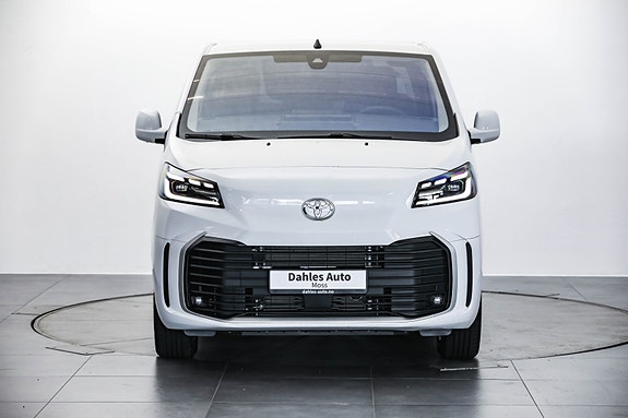 Toyota Proace 2 of 27