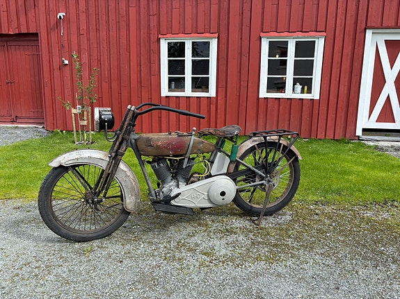 Harley-Davidson FE 3 of 12
