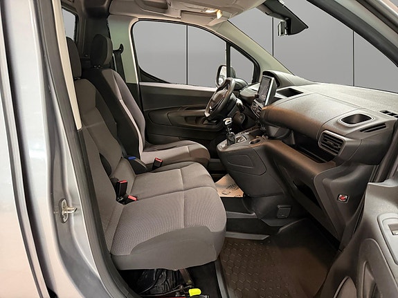 Peugeot Partner 29 of 29