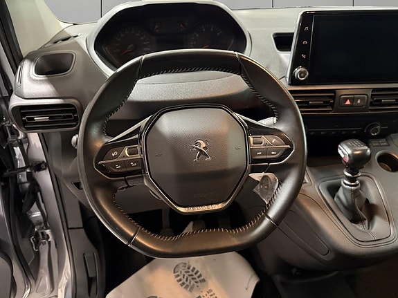 Peugeot Partner 14 of 29