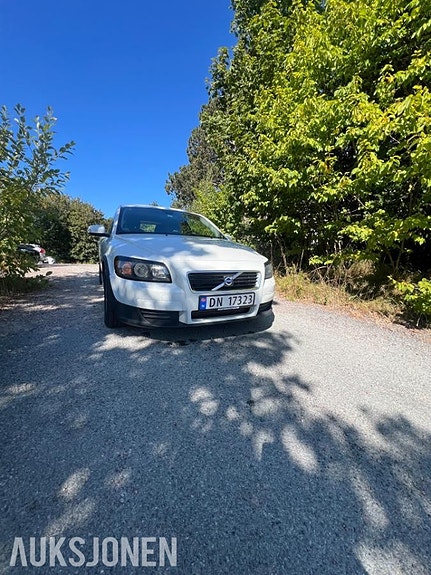 Volvo C30 7 of 15