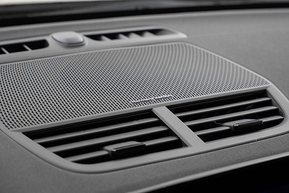 Polestar 2 14 of 30