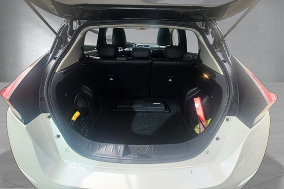 Nissan Leaf 19 of 19