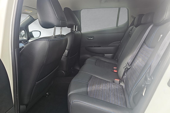 Nissan Leaf 11 of 19