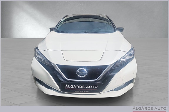 Nissan Leaf 2 of 19