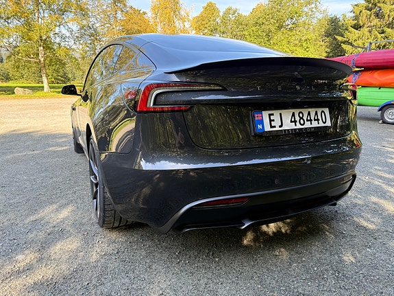 Tesla Model 3 13 of 30