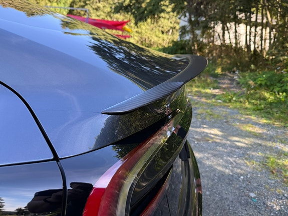 Tesla Model 3 16 of 30