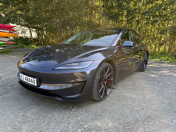Tesla Model 3 4 of 30
