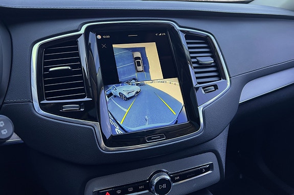Volvo XC90 16 of 29