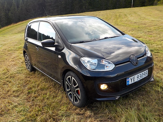 Volkswagen UP! 8 of 29