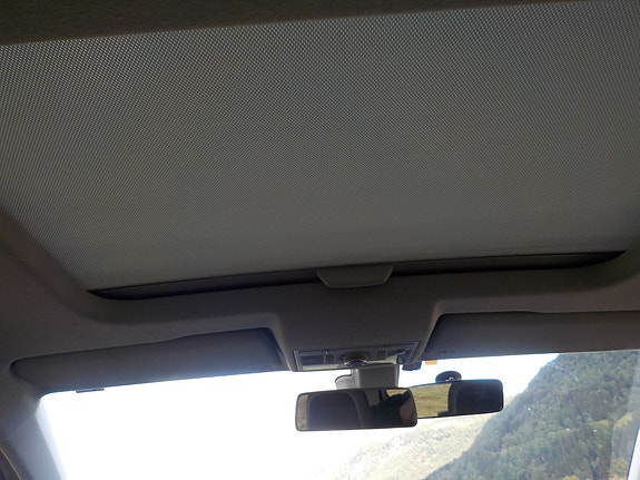 Volkswagen UP! 28 of 29
