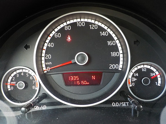 Volkswagen UP! 23 of 29