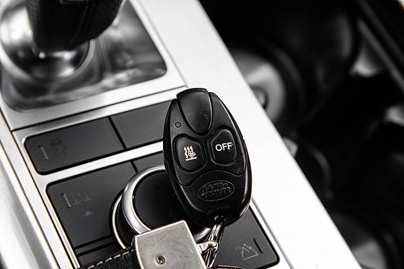Land Rover Range Rover Sport 12 of 30