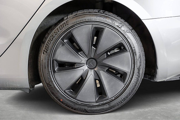 Tesla Model 3 5 of 20