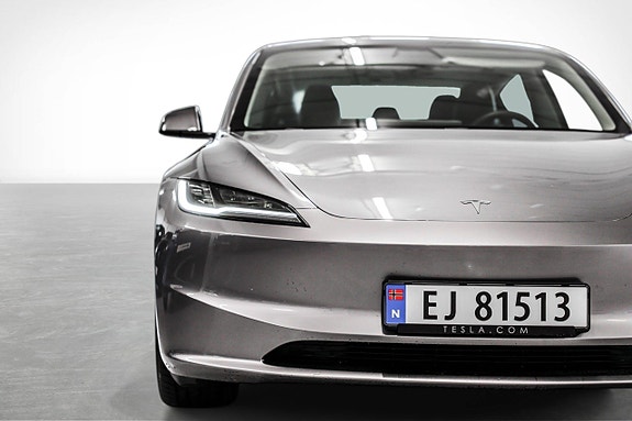 Tesla Model 3 2 of 20