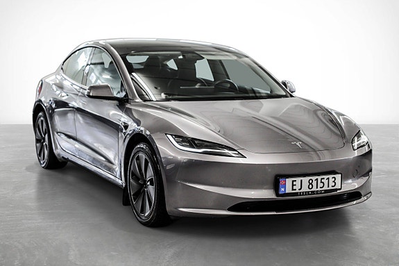 Tesla Model 3 4 of 20