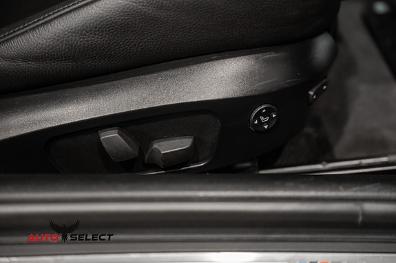 BMW 335i 17 of 30