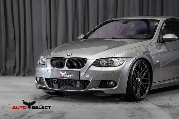 BMW 335i 7 of 30