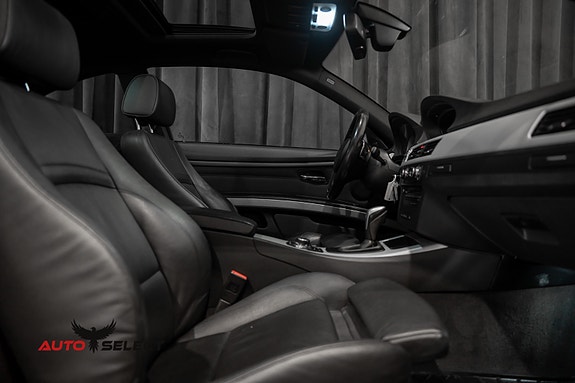 BMW 335i 18 of 30