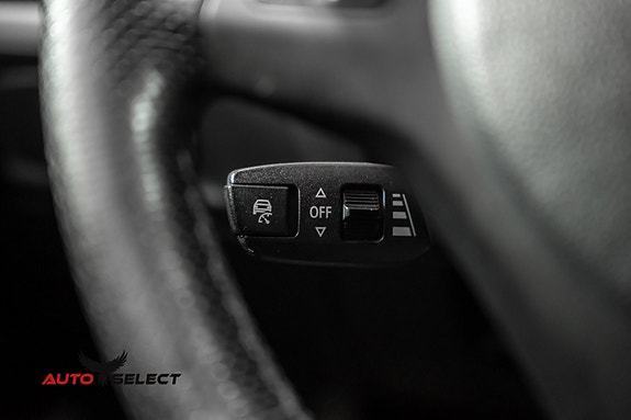 BMW 335i 30 of 30
