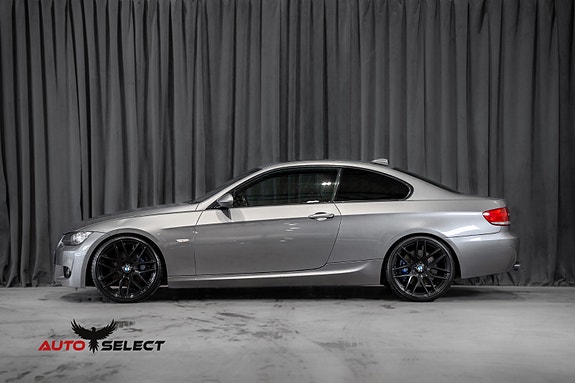 BMW 335i 8 of 30