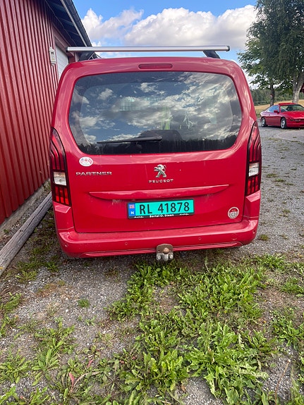 Peugeot Partner 3 of 8