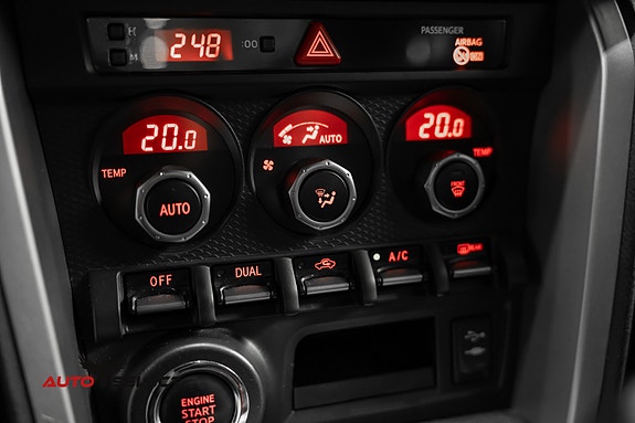 Subaru BRZ 28 of 30