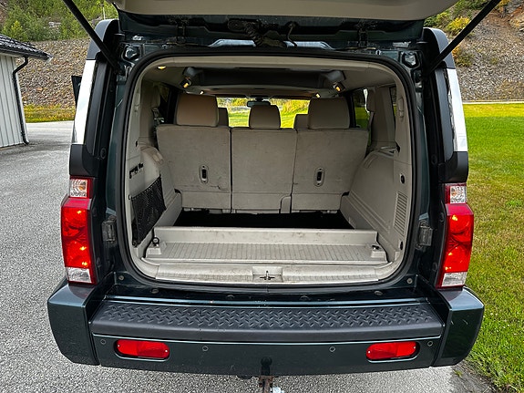 Jeep Commander 7 of 16