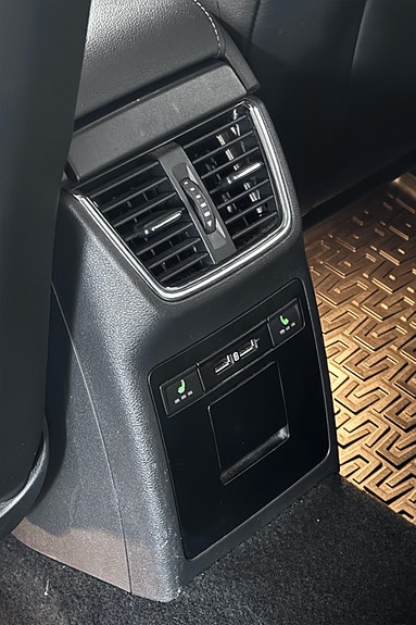 Skoda Octavia Scout 21 of 30