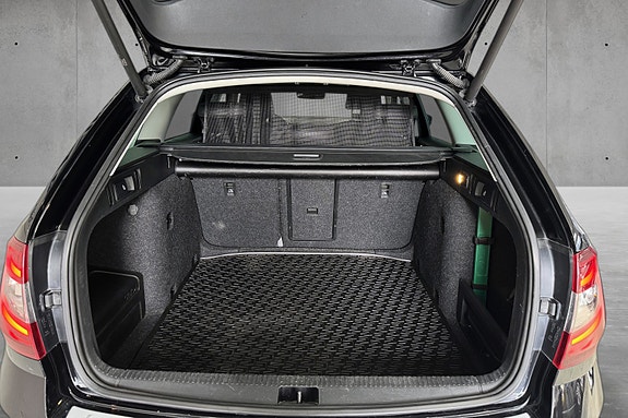 Skoda Octavia Scout 17 of 30