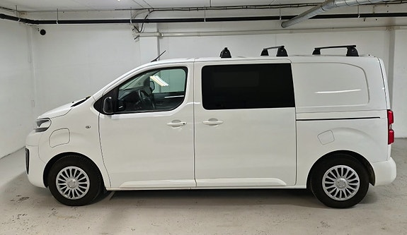 Peugeot Expert 8 of 18