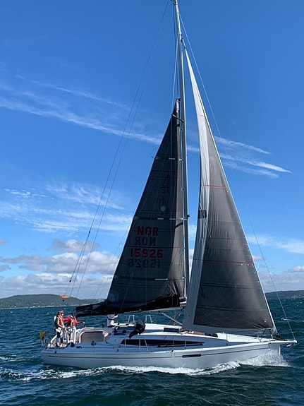 Dehler 34 - veldig fin og godt utstyrt performancecruiser. Nå til høstpris! 2 of 30