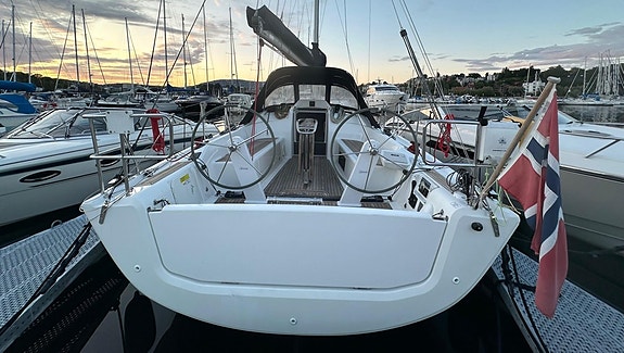 Dehler 34 - veldig fin og godt utstyrt performancecruiser. Nå til høstpris! 9 of 30