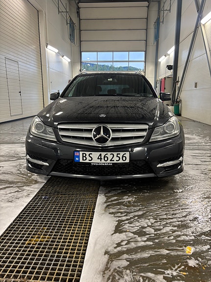 Mercedes-Benz C250 d 13 of 16