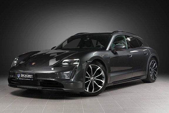 Porsche Taycan Cross Turismo 2 of 30