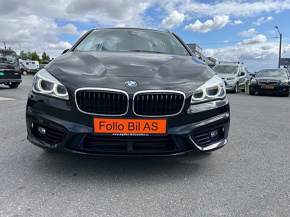 BMW 218d 6 of 30