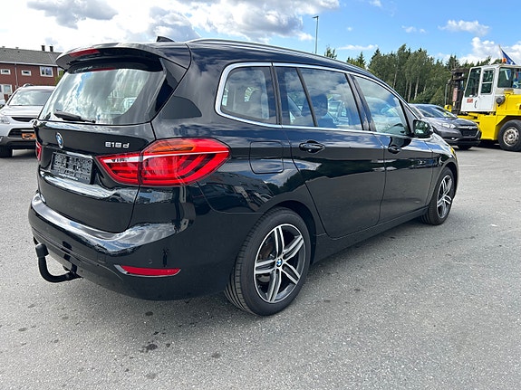 BMW 218d 14 of 30