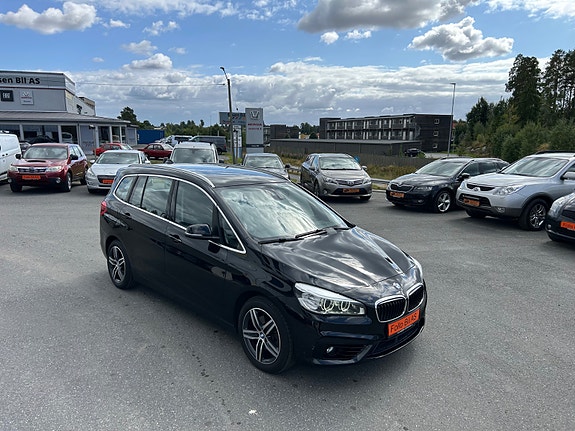 BMW 218d 5 of 30